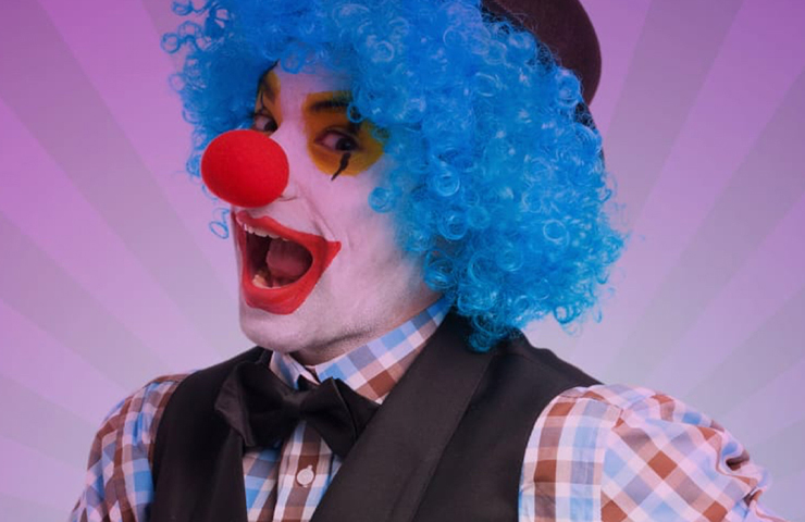 Clown Show 740X480